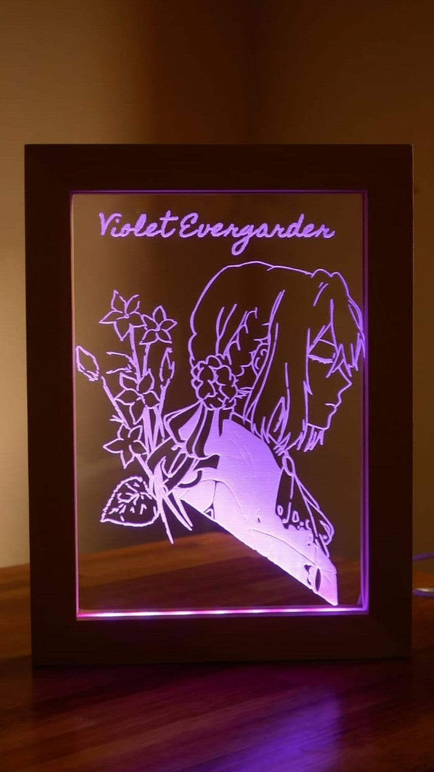 Lampara Violet Evergarden